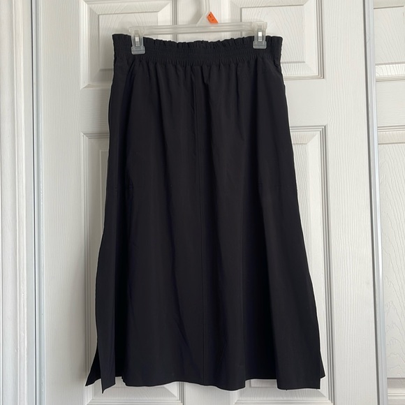 Athleta Arrival Skirt - Picture 1 of 4